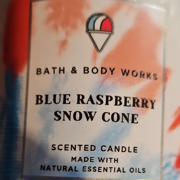 New Bath & Body Works Blue Raspberry Snow Cone 3-Wick 14.5 oz. Candle-RETIRED - Picture 5 of 7